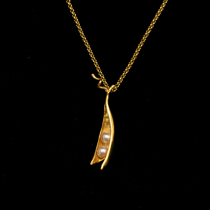 Fine Pea Pod 2 Pearls Pendant