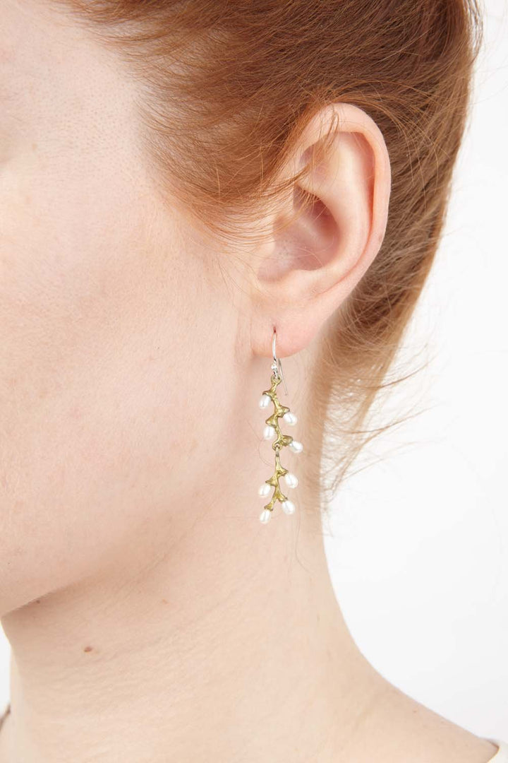 Rice Earrings - Pearl Wire